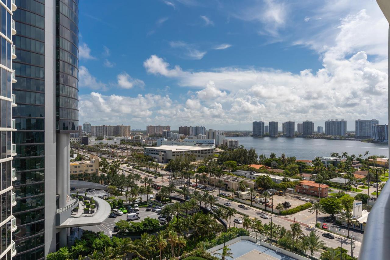 Sunny Isles 1Bdr Sea View And Pool Leilighet Miami Beach Eksteriør bilde